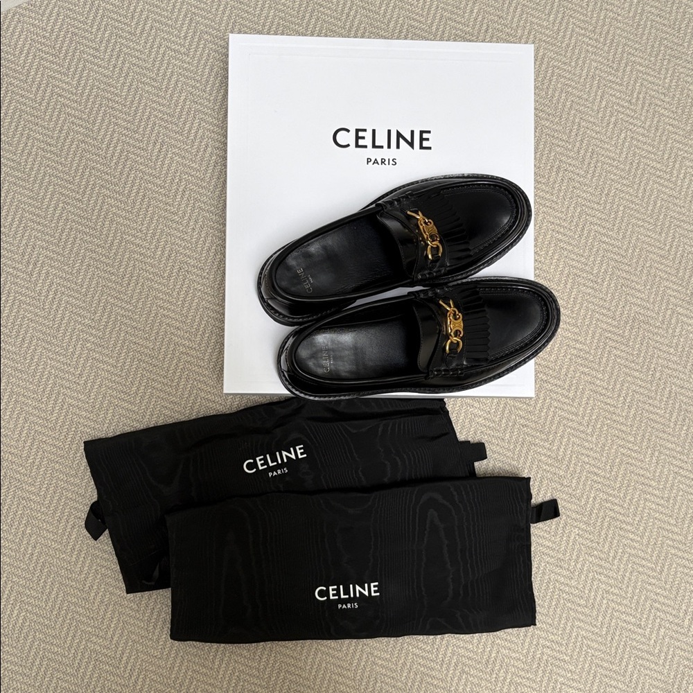 CELINE Margaret Loafer with Triomphe Chain in Polished Black Leather - Picture 10 of 16